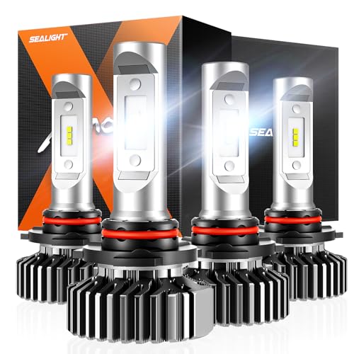 LED vs Halogen vs HID: Best Bulbs for Rainy Fall Nights (2026)